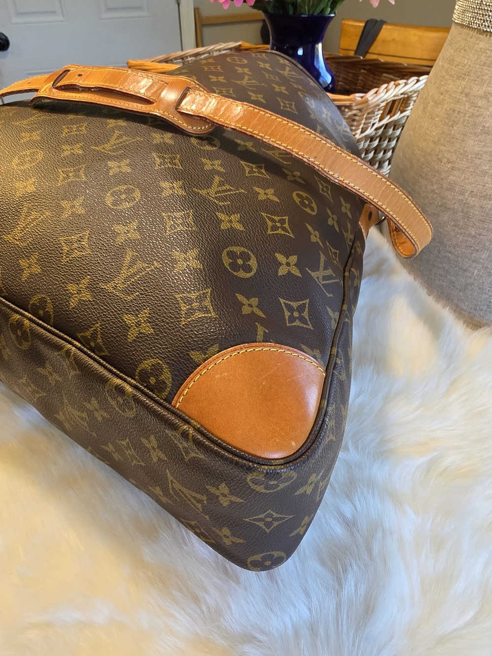 Louis Vuitton Monogram XL Travel Tote/weekender - Picture 6 of 14